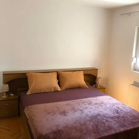 شقة Spacious With Two Bedrooms يزيرا